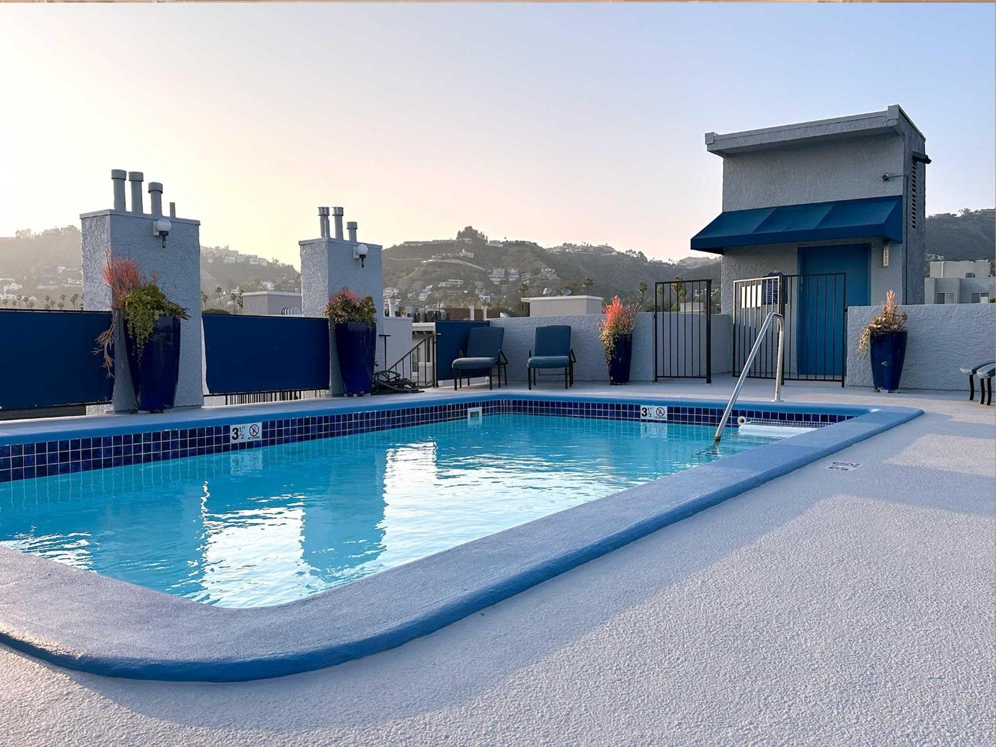 1 Bd Condominium Near Sunset Blvd Los Angeles Exterior photo