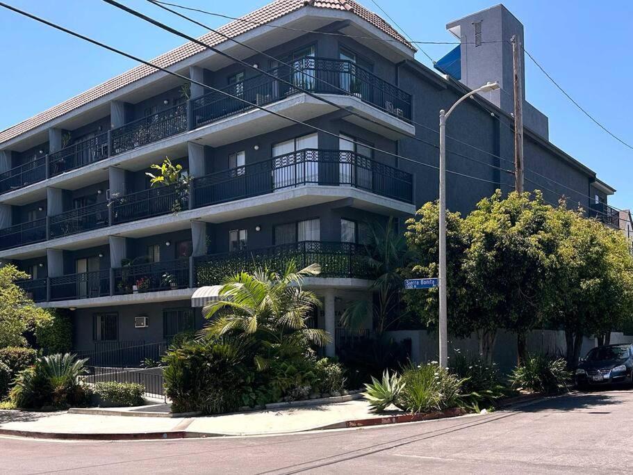 1 Bd Condominium Near Sunset Blvd Los Angeles Exterior photo